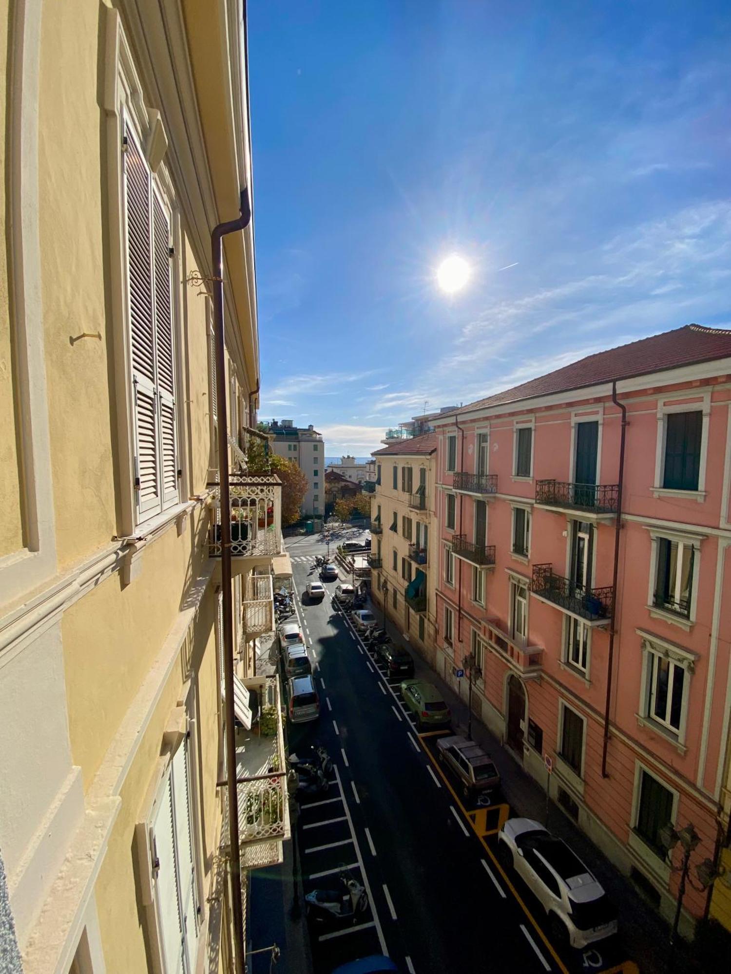 Appartamento Via XX Settembre Sanremo Exteriör bild
